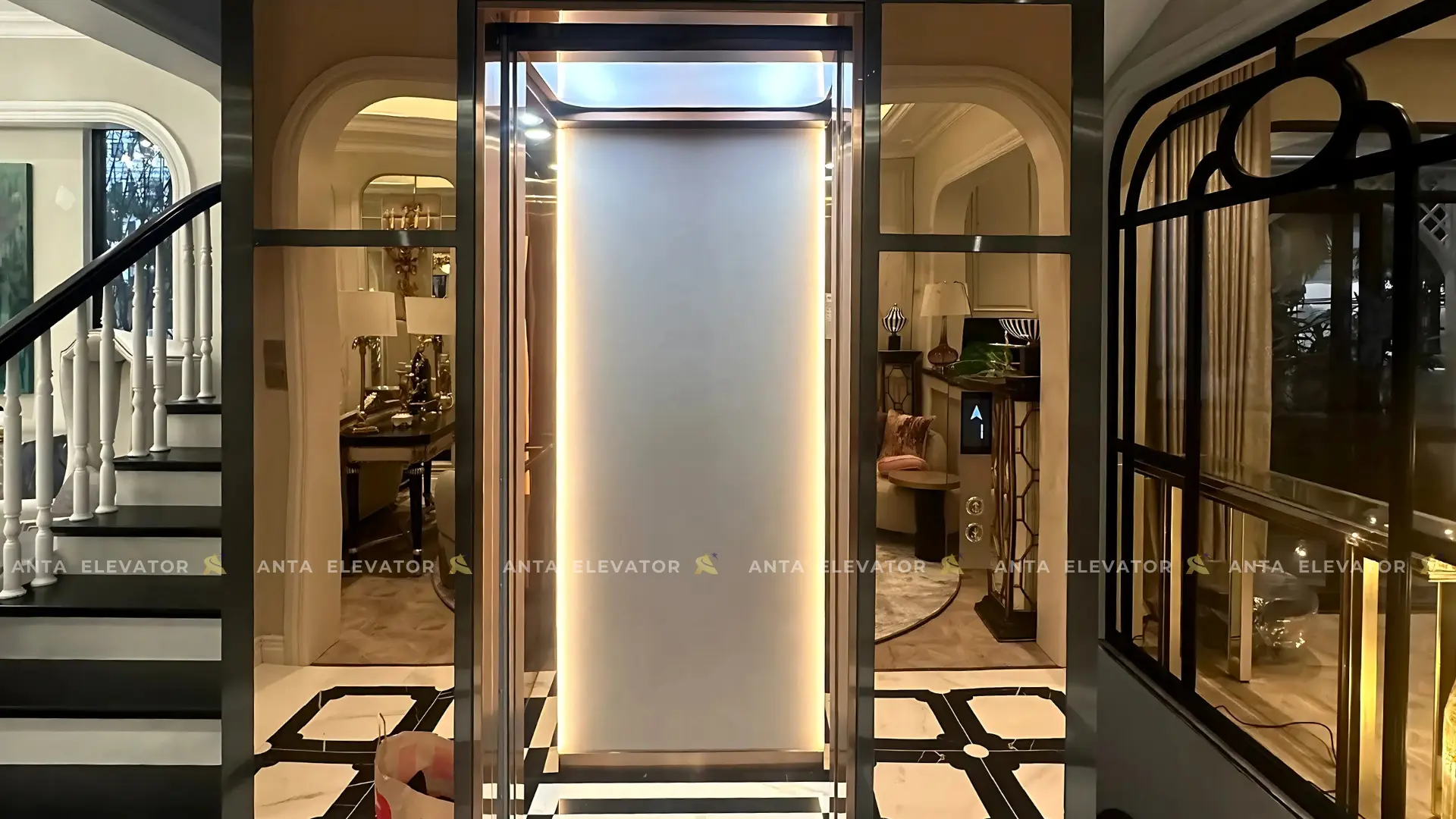 Thang Máy Kính Gia Đình – Chị Thu Hà – Louis Hoàng Mai