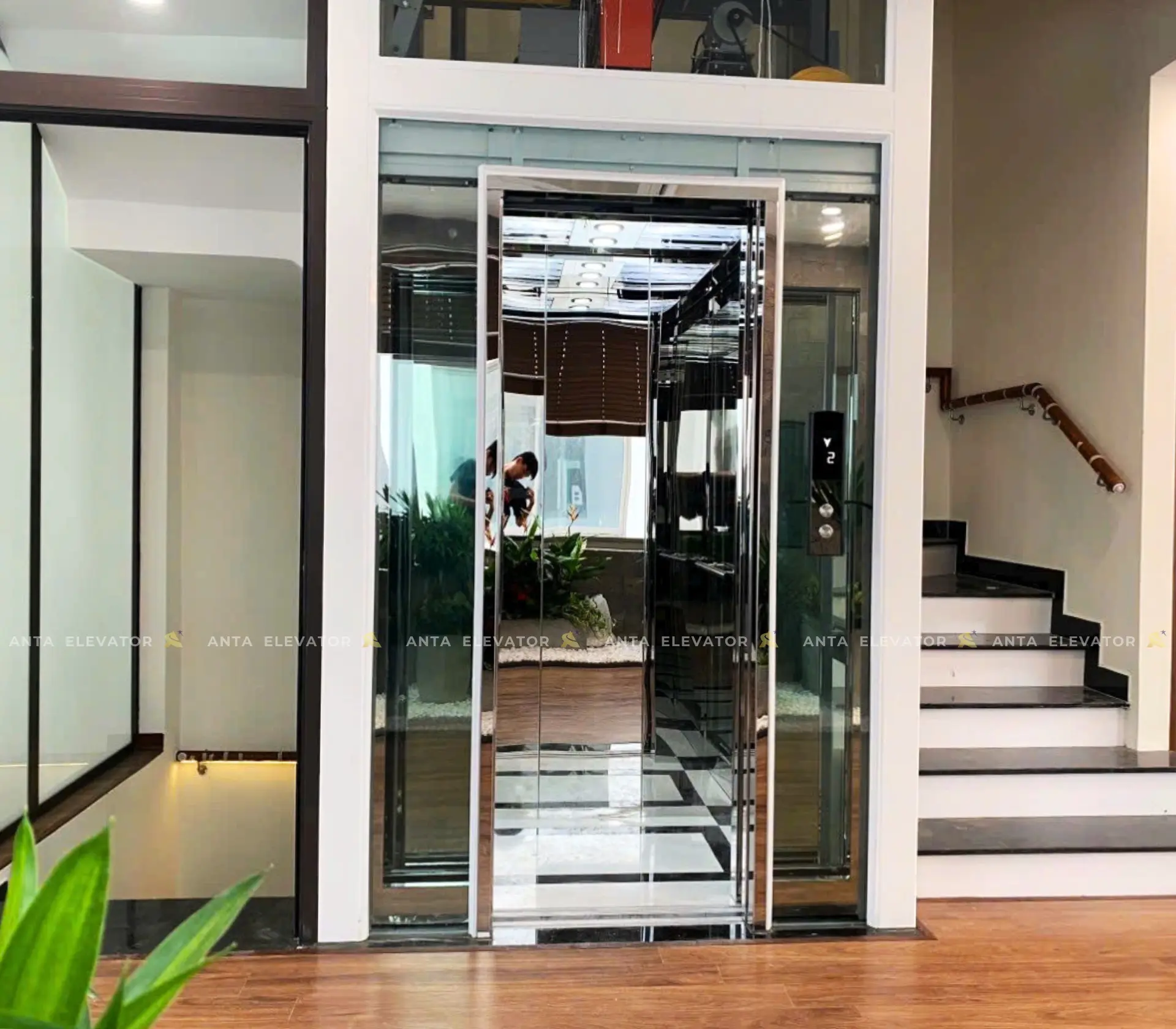 Thang Máy Kính Gia Đình – Ông Hải – Vinhomes